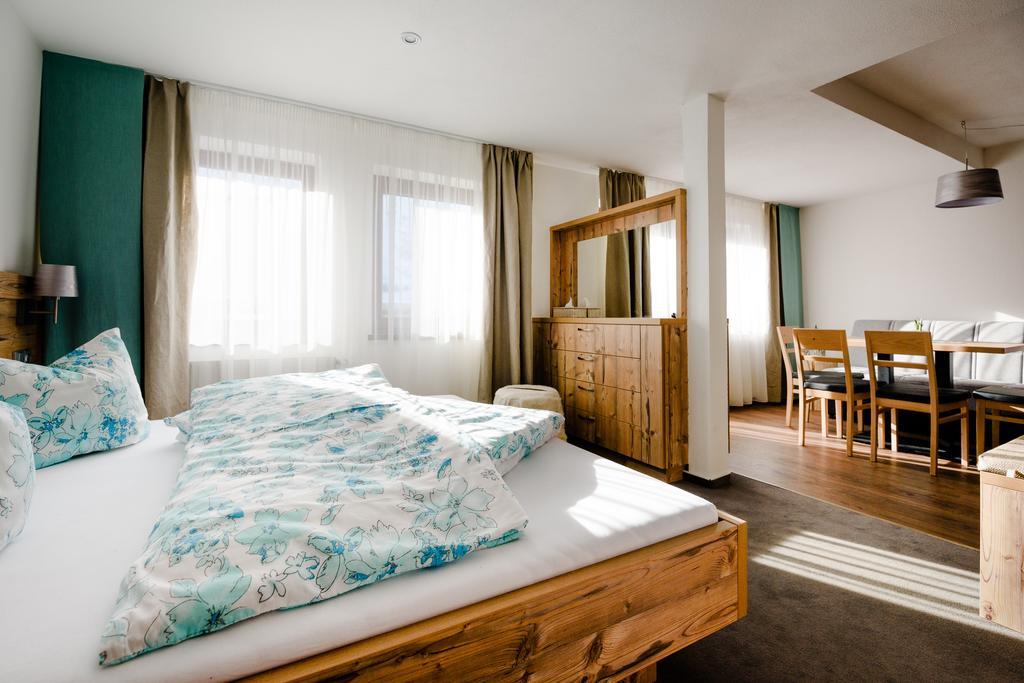 Garni Stefani Hotel Vent Ngoại thất bức ảnh