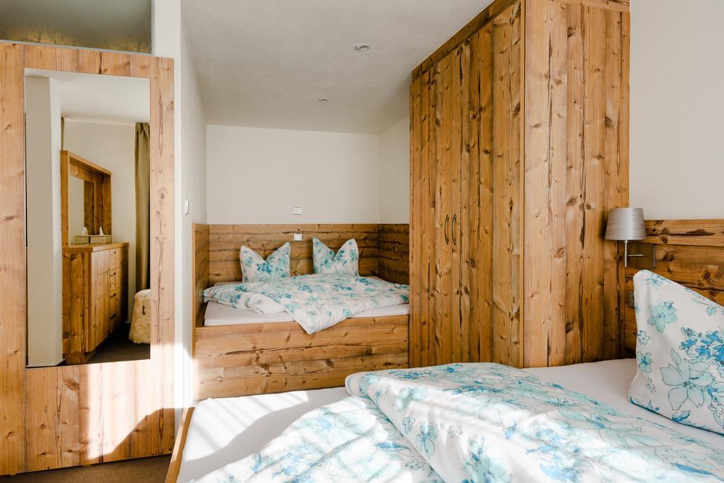Garni Stefani Hotel Vent Ngoại thất bức ảnh